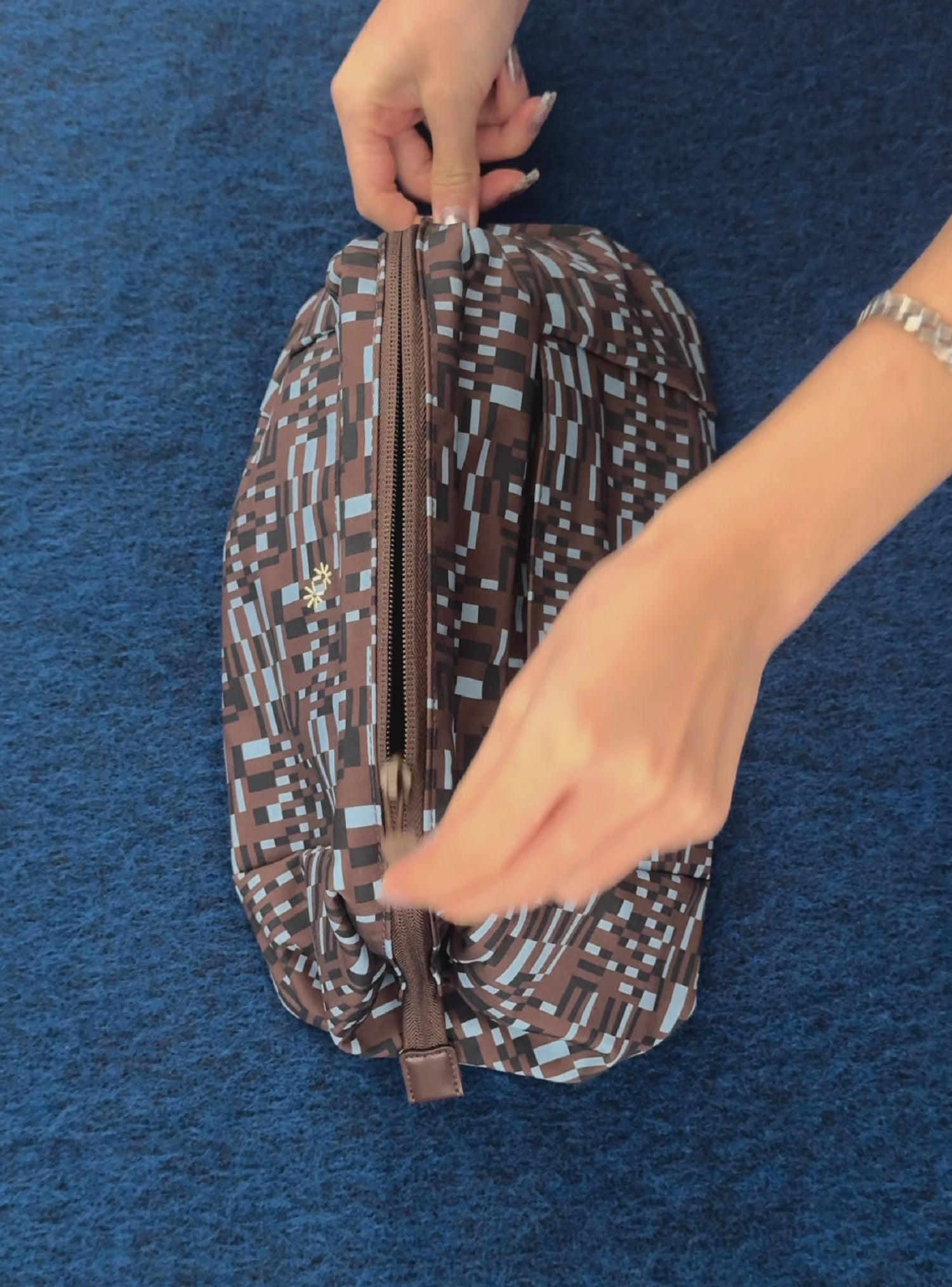 Toiletries Duo Kit (Twilight Static)