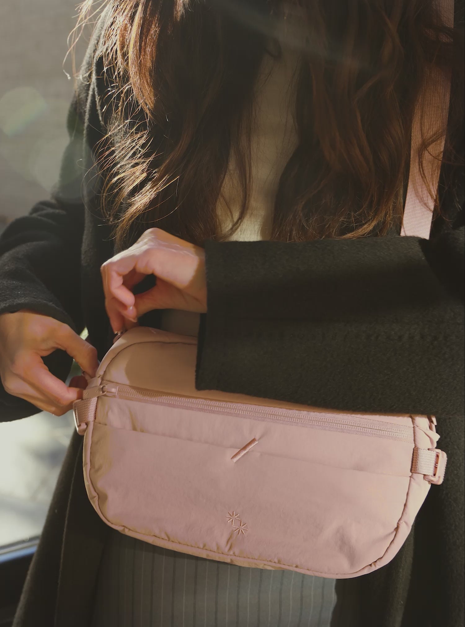 Cruise Crossbody — Base Only (Pulp)