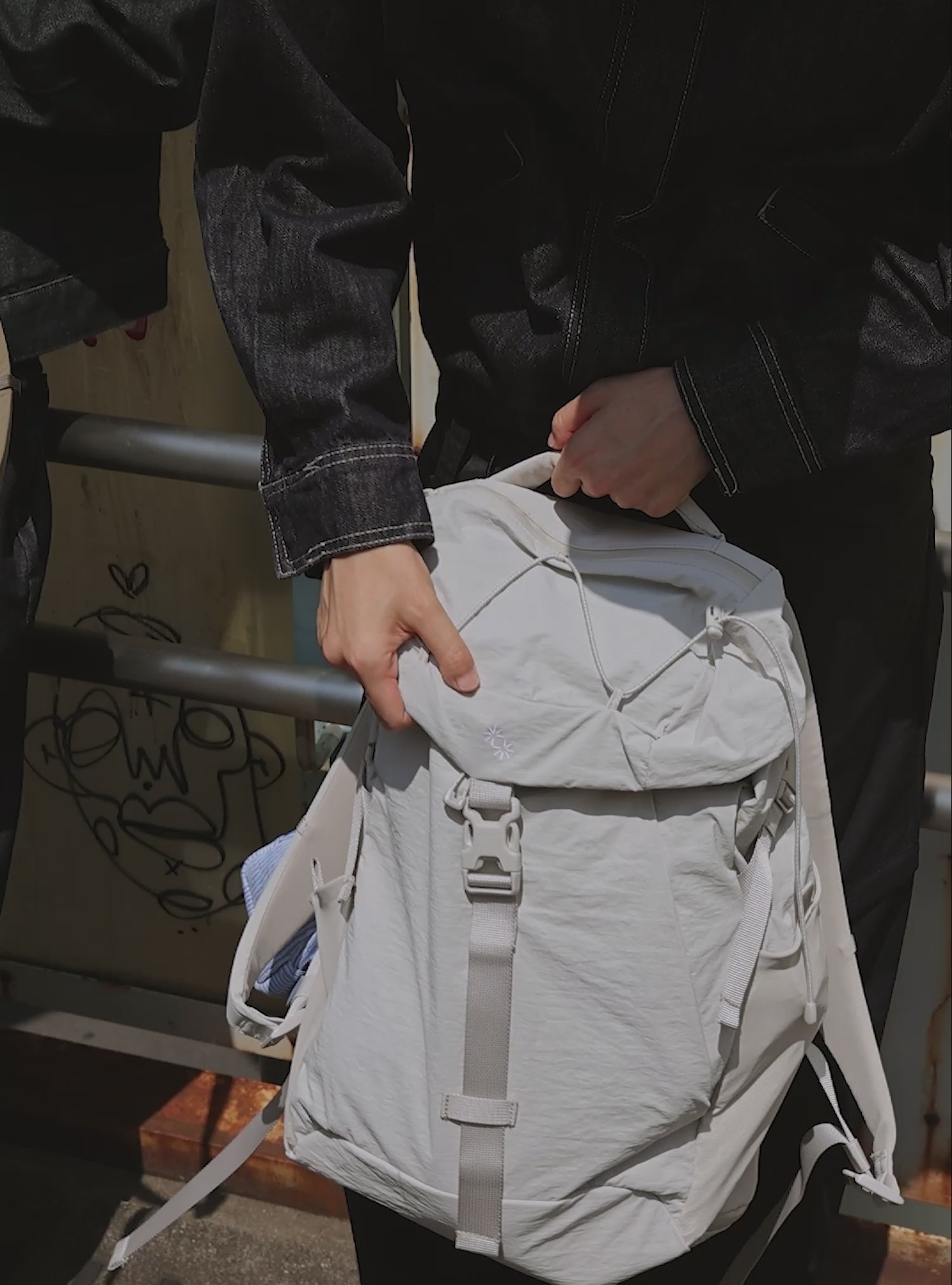 Commuter Backpack (Chalk)